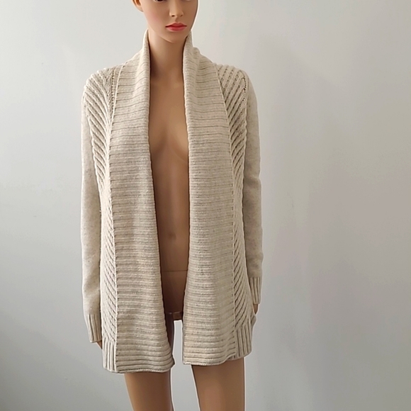 VINCE Cozy Knit Yak Wool Beige Cardigan Sweater Size XS